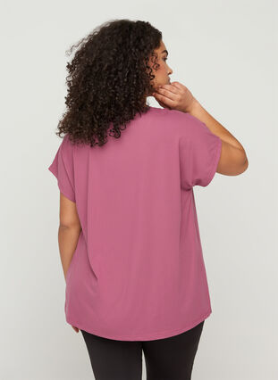 Ensfarget T-skjorte til trening, Grape Nectar , Model image number 1
