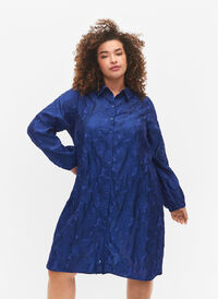 Lang jacquard skjorte, Mazarine Blue, Model