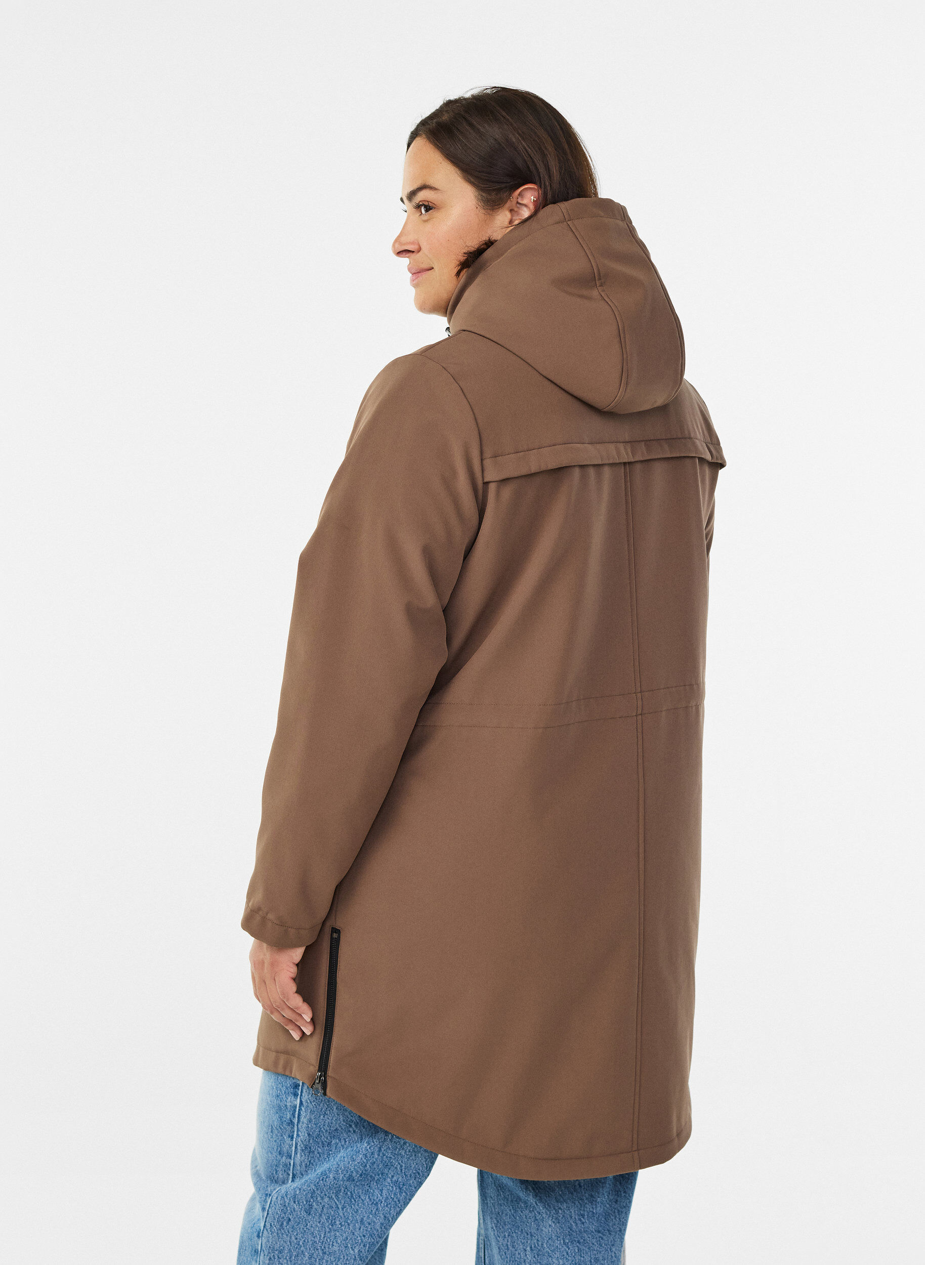 ZizziVannavvisende softshell jakke med vattert f&ocirc;r, Brun, Model image number 2