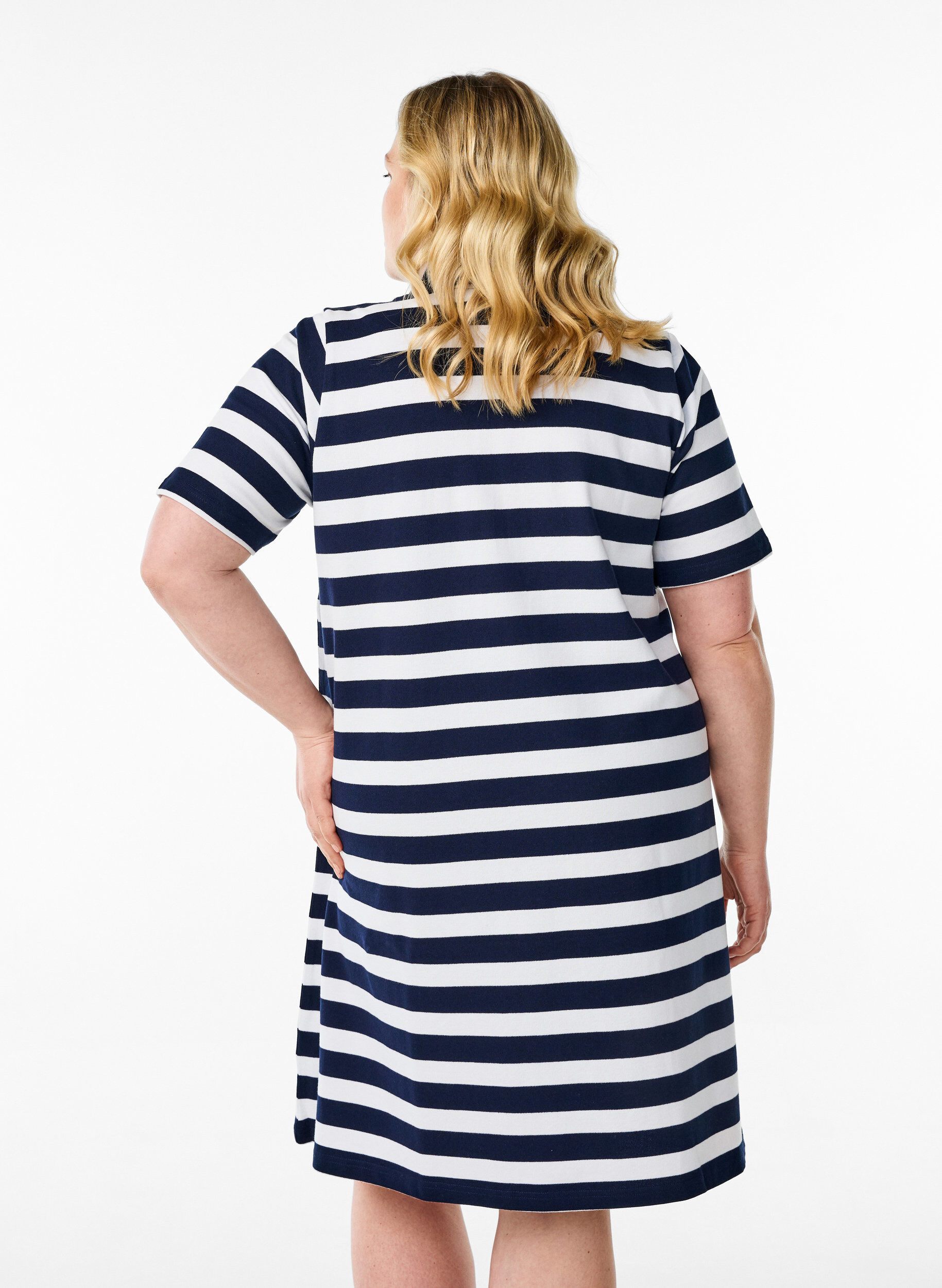 Zizzi Kort A-formet polokjole, Bl&aring;, Model image number 2