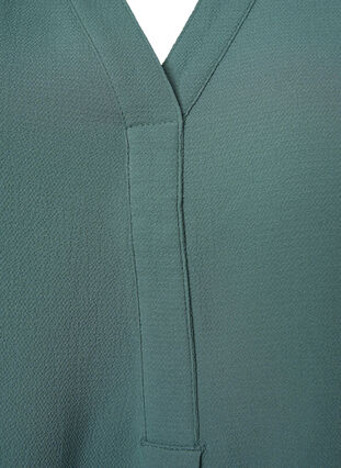 Ensfarget bluse med V-hals, Mallard Green, Packshot image number 2