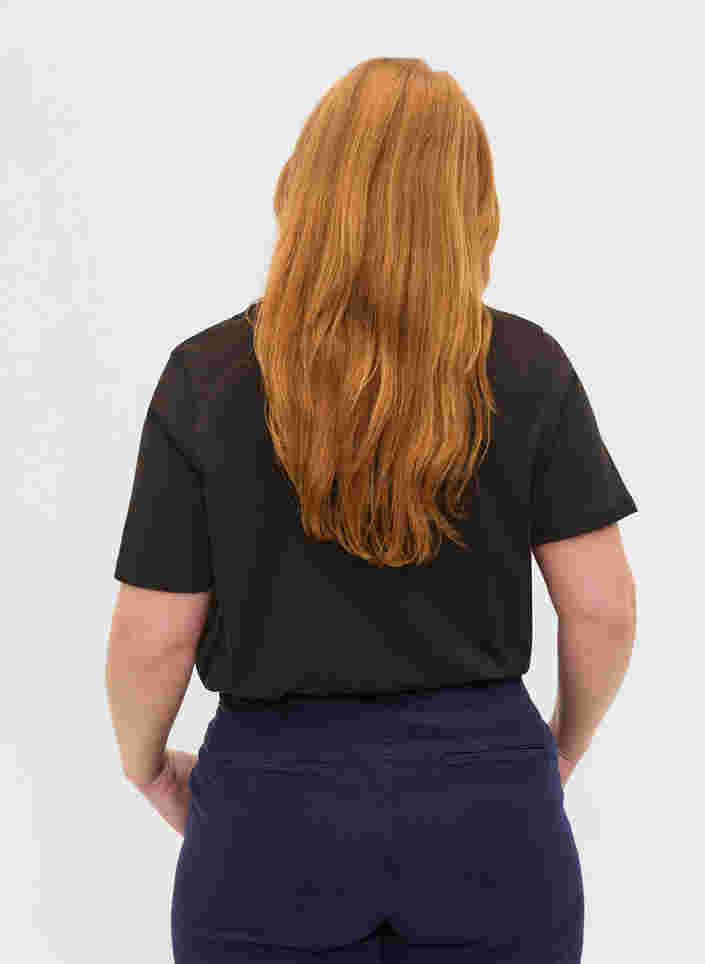 Kortermet T-skjorte i bomull med trykk, Black, Model image number 1