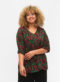 Bluse i viskoe med knapper, Black w. Pink Flower, Model