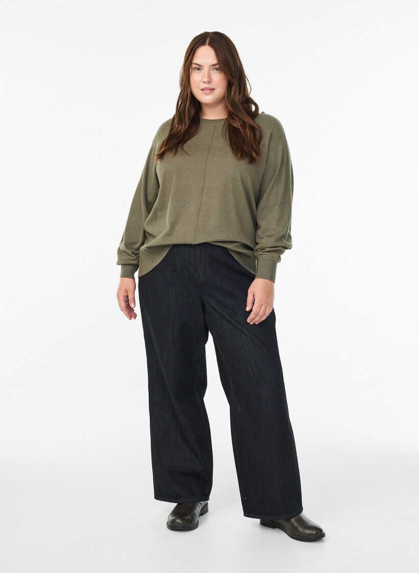 Strikket bluse med midtsøm og raglanermer, Grønn, Model image number 1