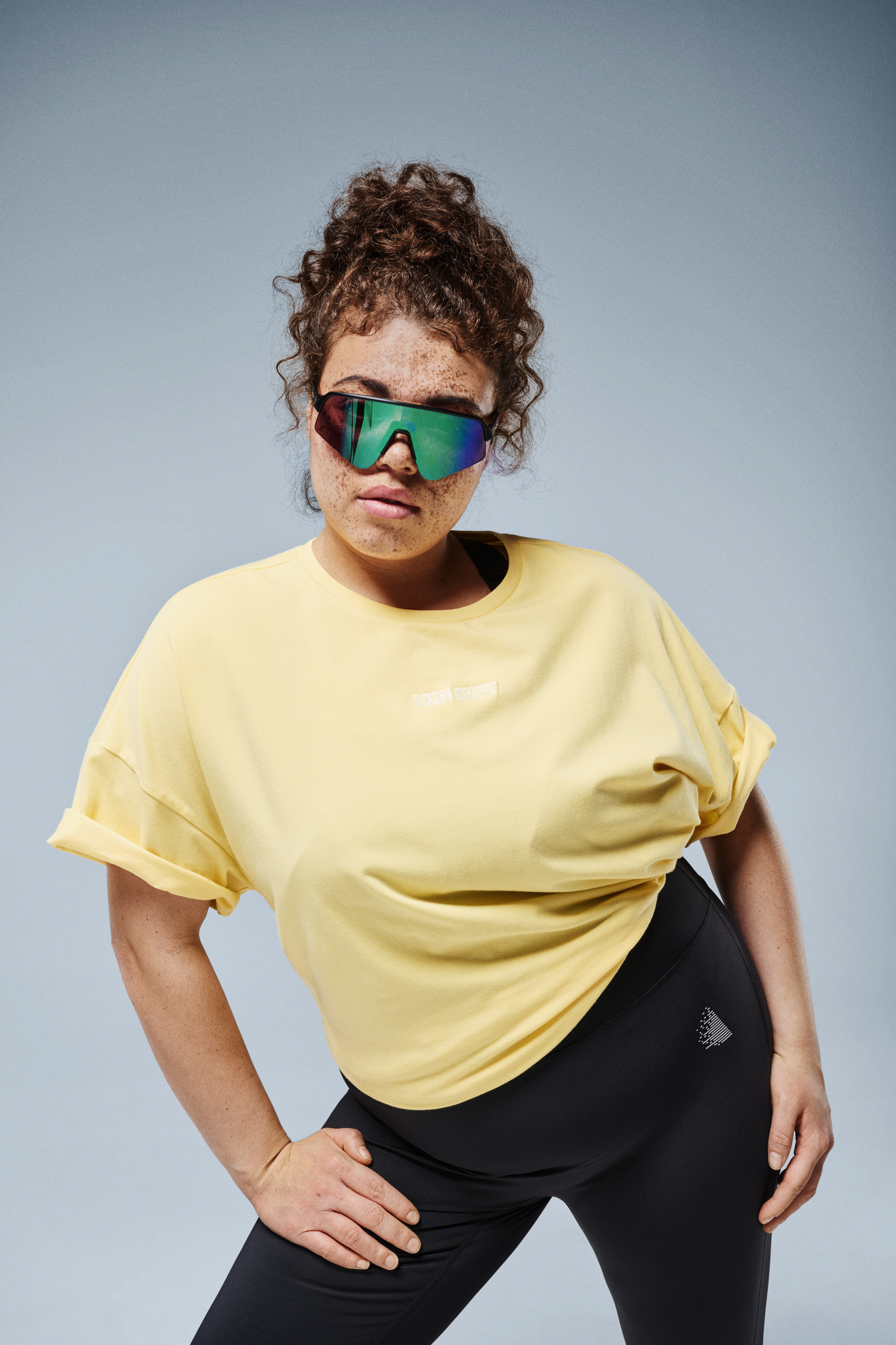 T-skjorte og hettegenser, , Model