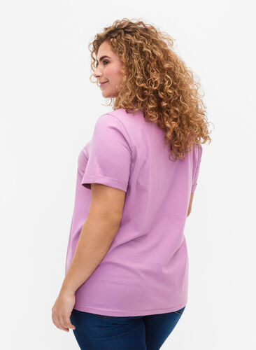 Bomulls T-skjorte med V-hals, Lavender Herb, Model image number 1