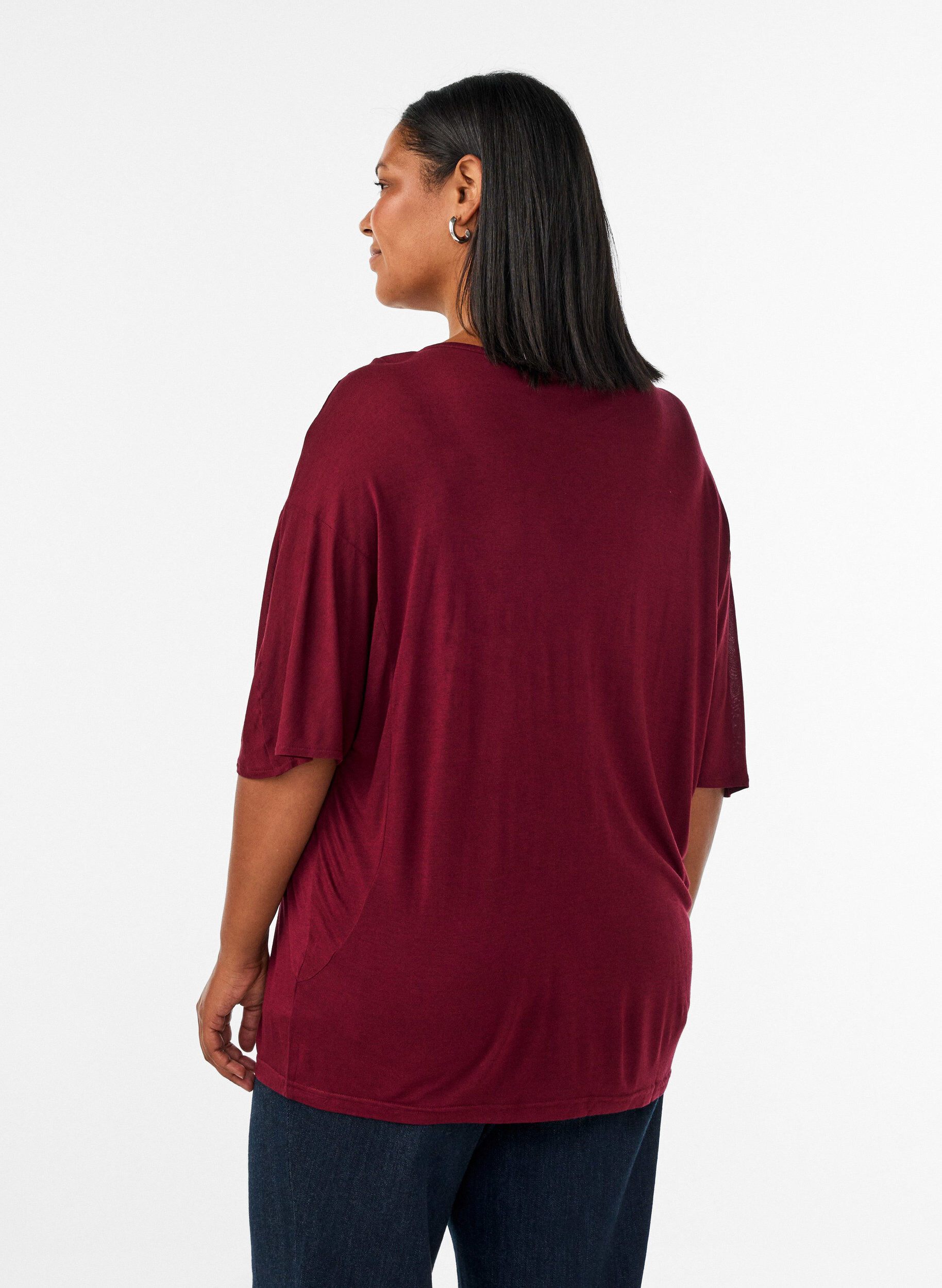 ZizziLoose fit T-skjorte i viskose jersey, R&oslash;d, Model image number 2