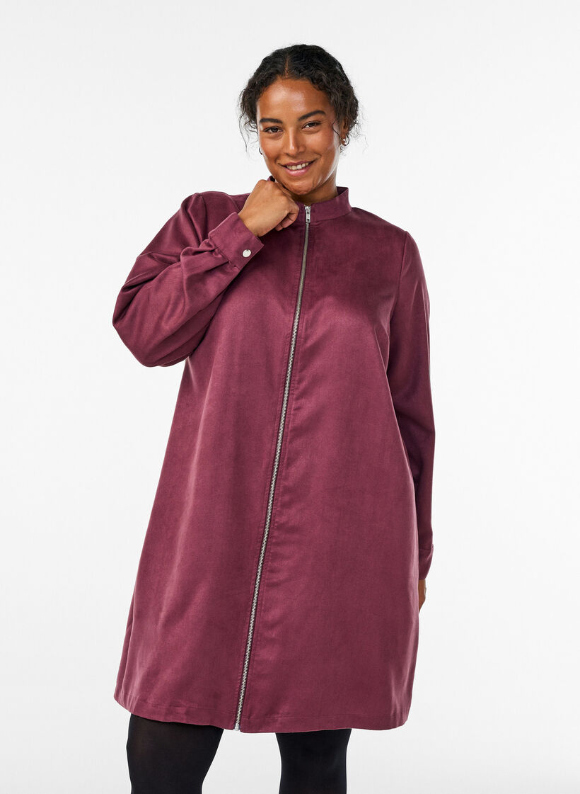 Lang skjorte i imitert semsket skinn med glidelås, Rød, Model image number 0