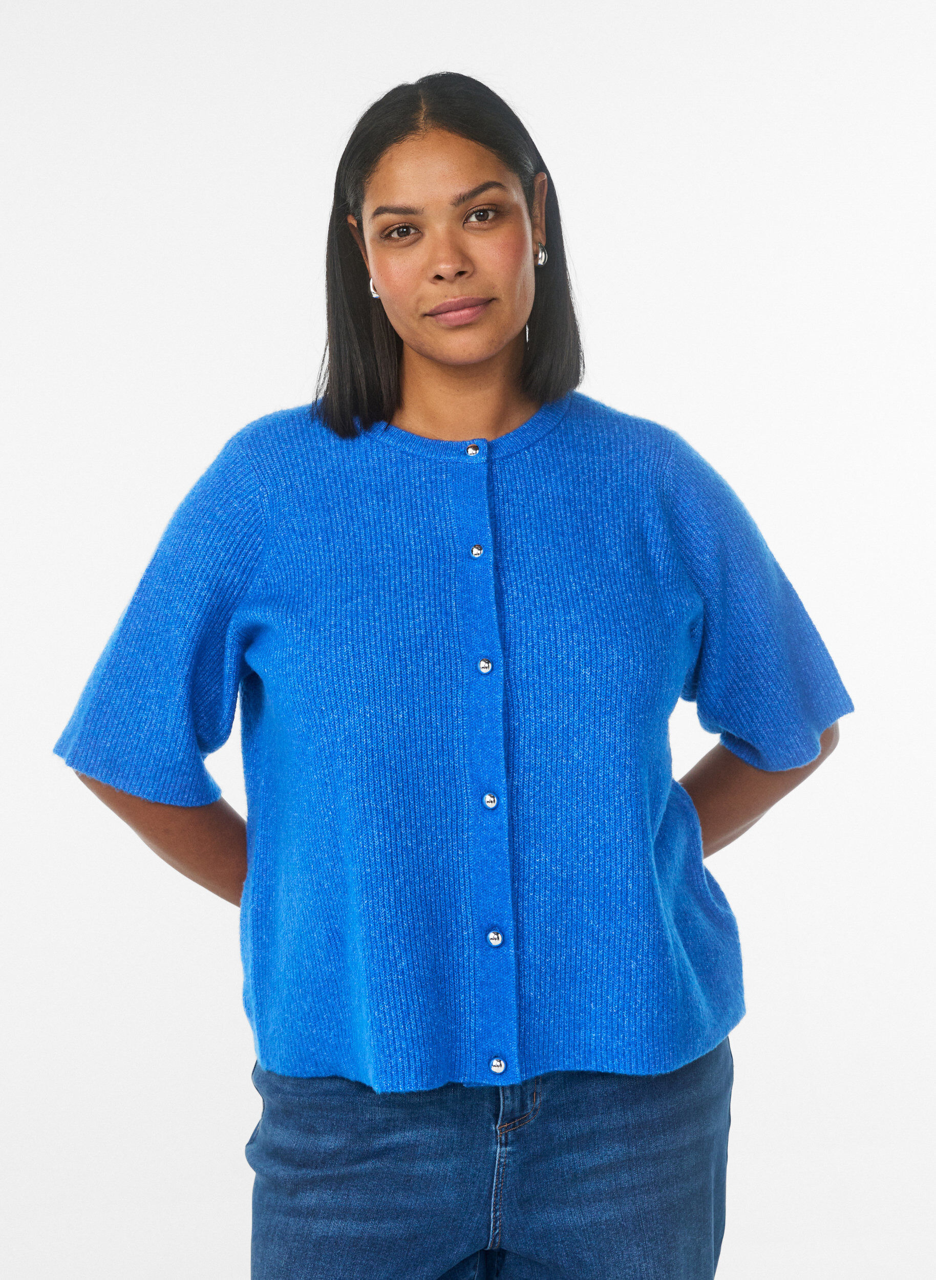 Kortermet strikket cardigan med skinnende kuleknapper, Bl&aring;, Model