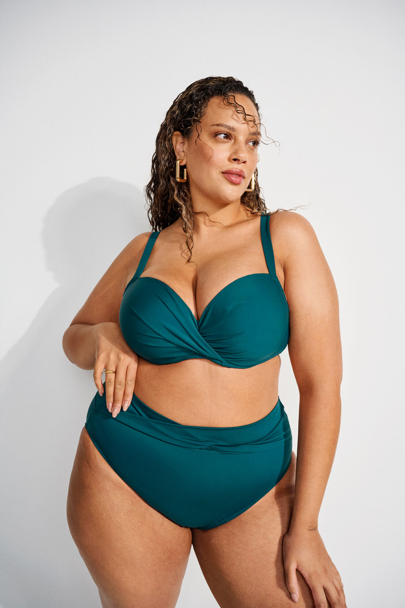 Zizzi Bikini med b&oslash;yle, , Model