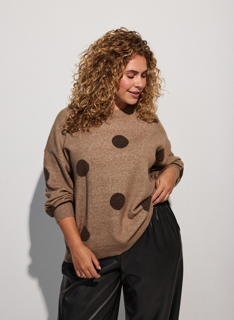 Strikkebluse med prikket m&oslash;nster, Brun, Model image number 0
