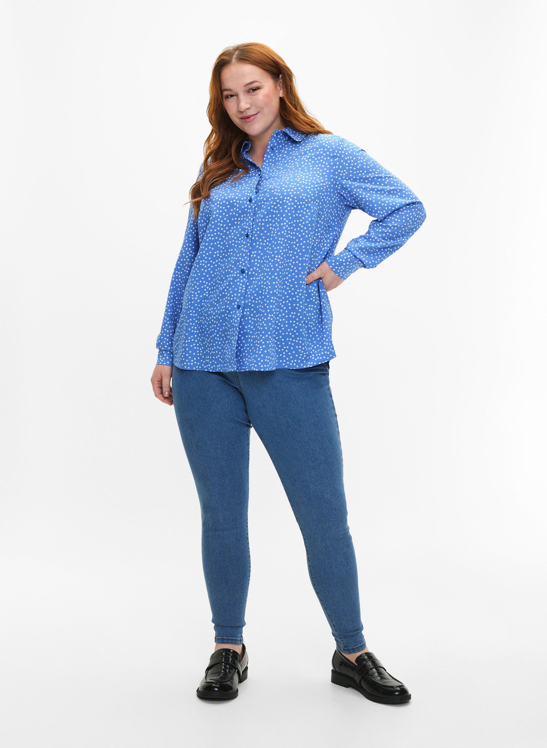 Zizzi FLASH - Skjorte med prikker, Marina White Dot, Model image number 2