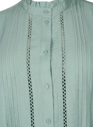 Skjortebluse i viskose med volangkrage, Chinois Green, Packshot image number 2