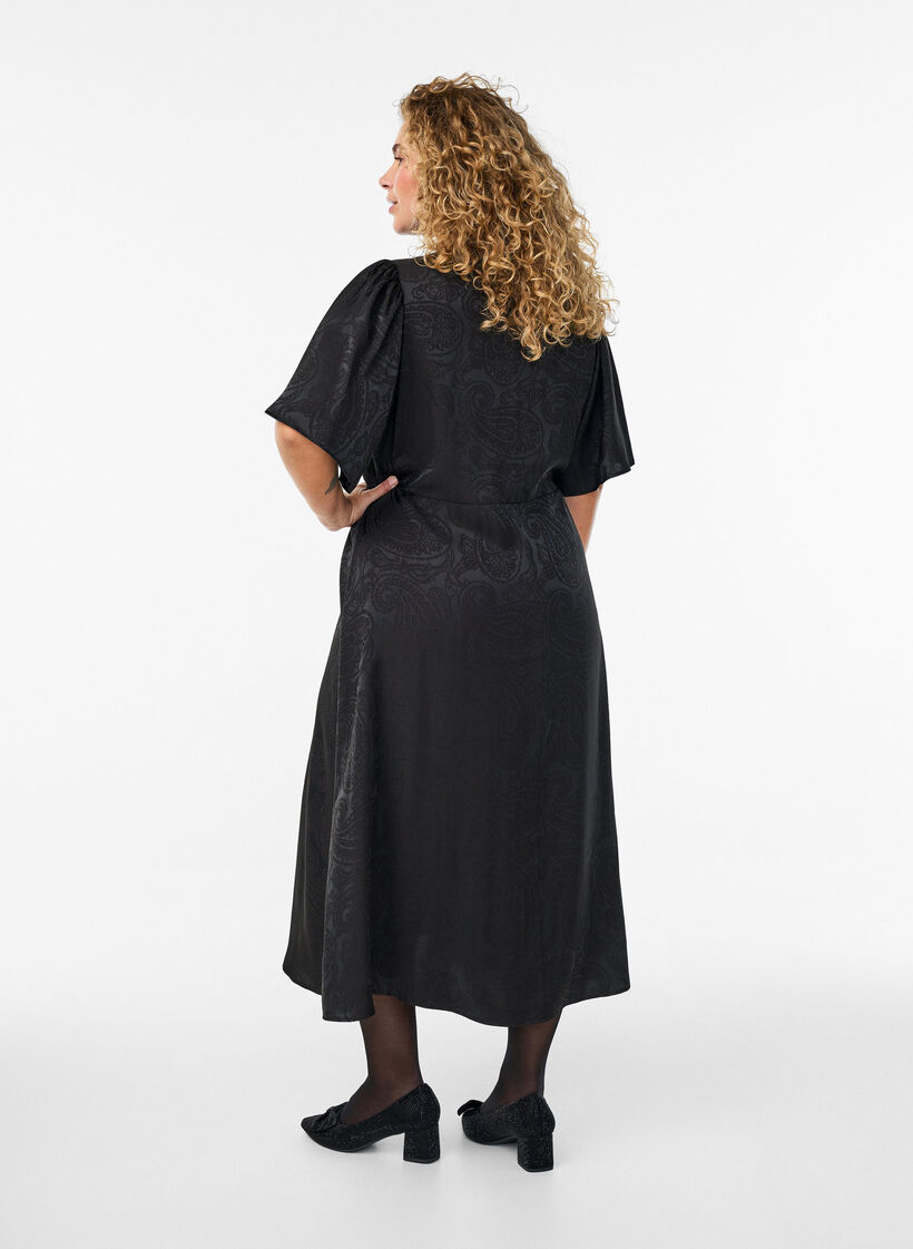 Midiskjørt jacquard kjole med paisleymønster og flaggermus ermer, Svart, Model image number 1