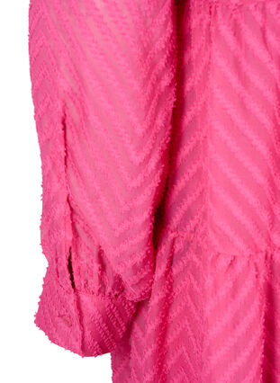 Zizzi Kort, strukturmønstret kjole med volangkrage, Magenta, Packshot image number 3