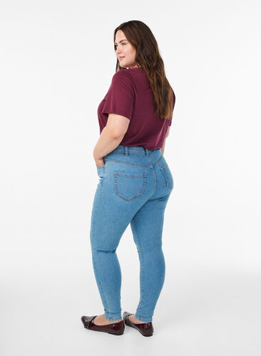 Zizzi FLASH - Jeans med super slim passform, Blå, Model image number 1