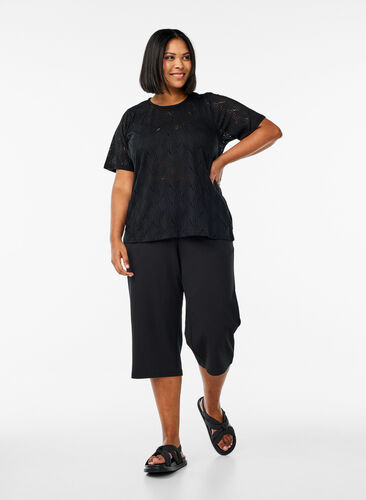 Zizzi FLASH - Jersey T-skjorte med hullmønster, Svart, Model image number 1