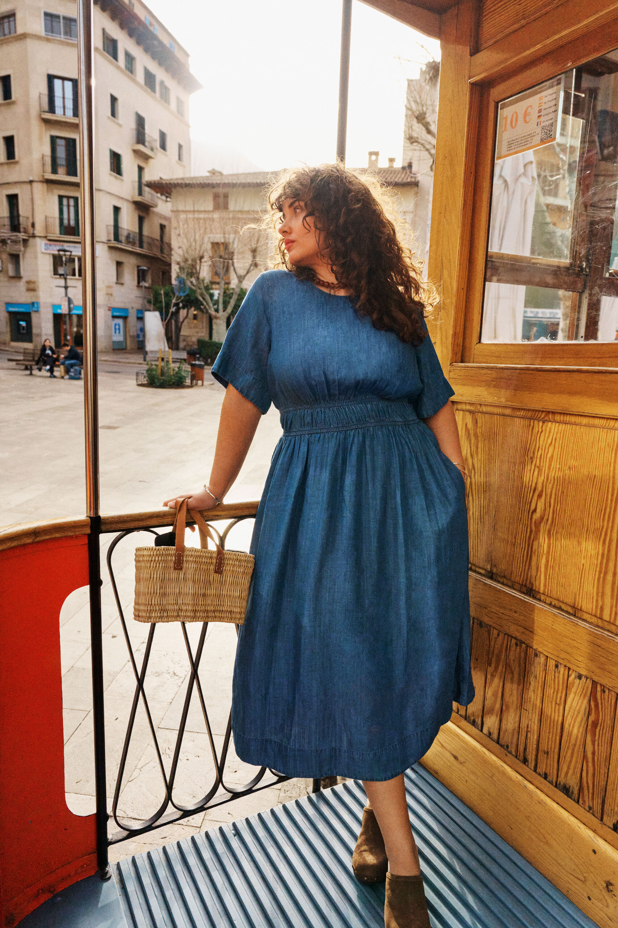 ZizziBohemsk i bl&aring;toner, , Model