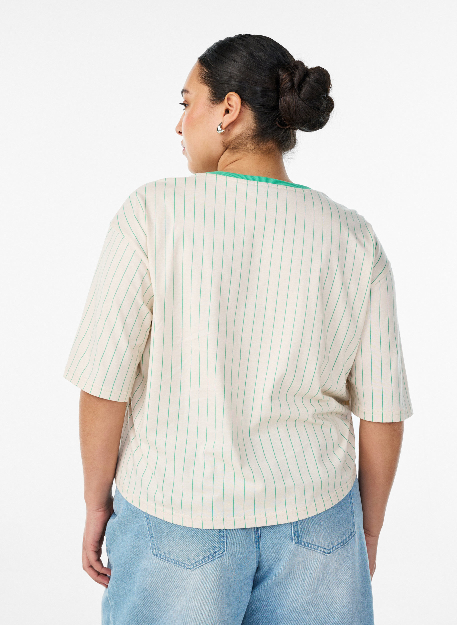 ZizziBoxy T-skjorte med striper og statement-trykk, Vanilje, Model image number 2