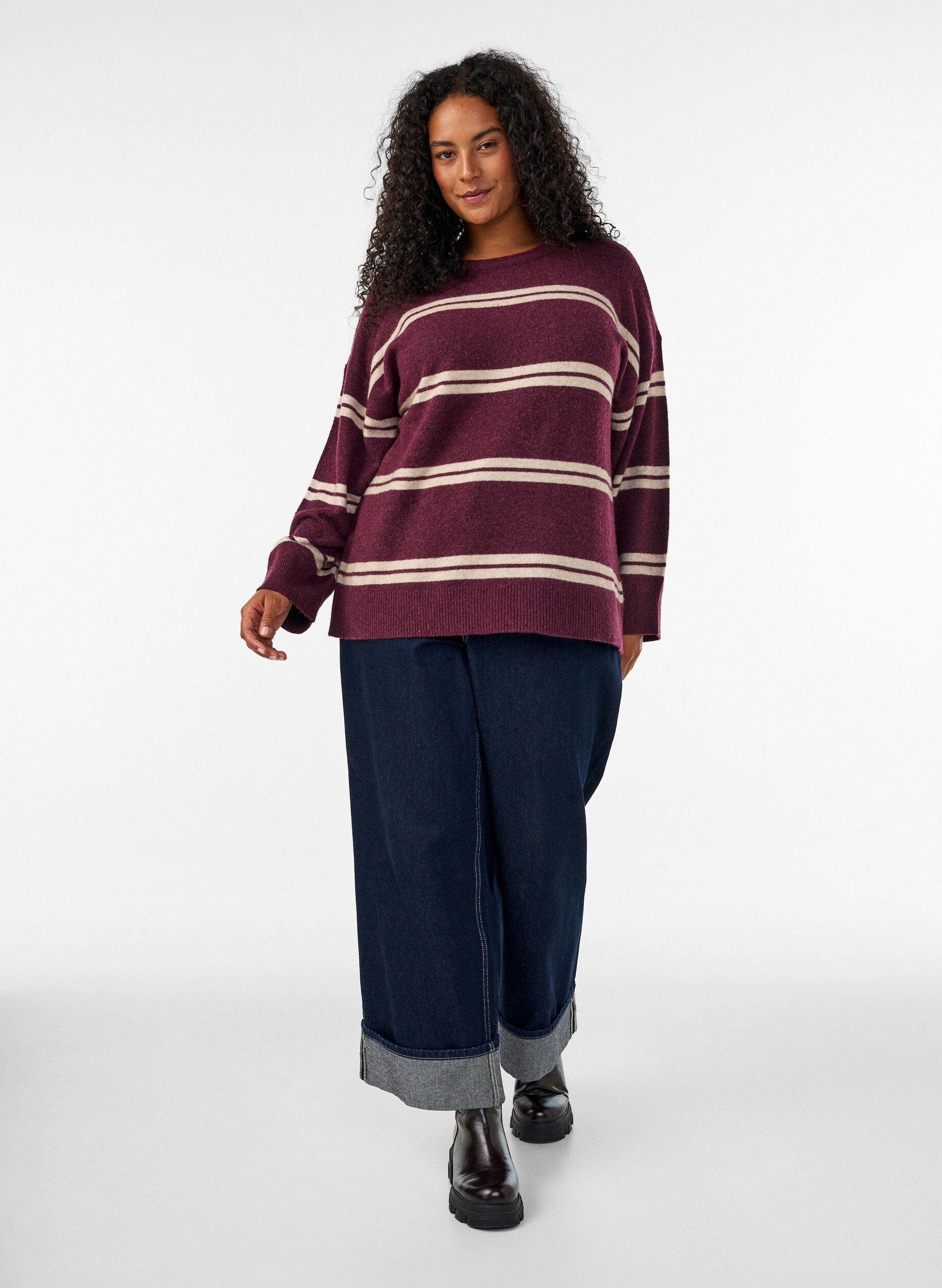 ZizziStrikket genser med doble kontraststriper, R&oslash;d, Model image number 1