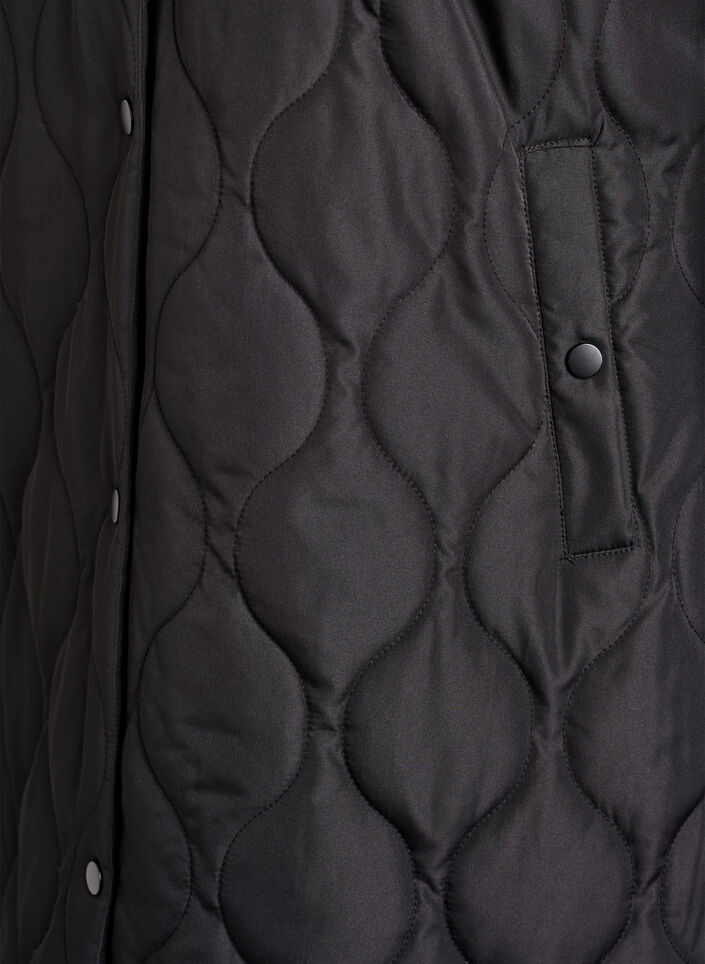 Mellomlang quiltet jakke med hette, Svart, Packshot image number 3