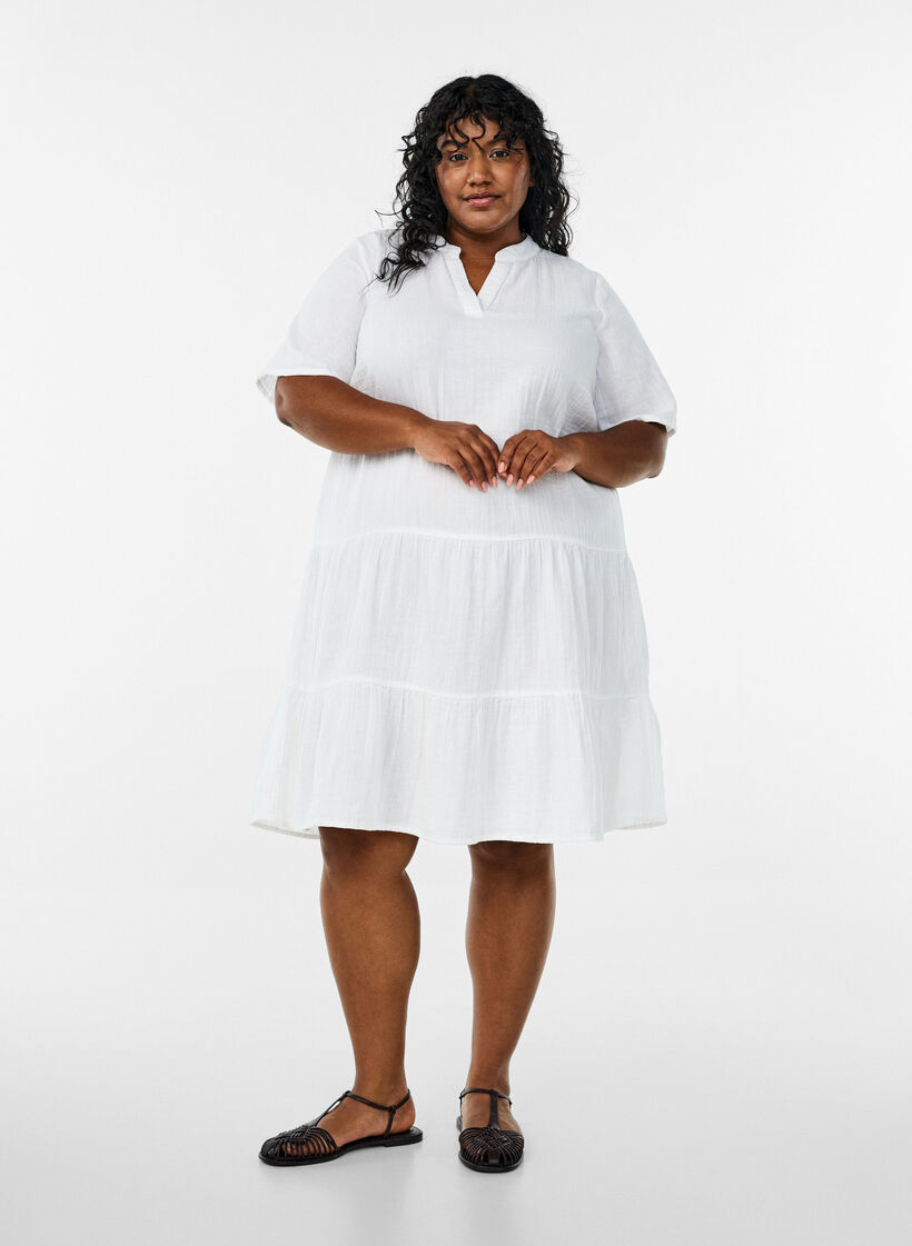 Kort A-linjekjole i bomullsmuslin, Hvit, Model image number 1