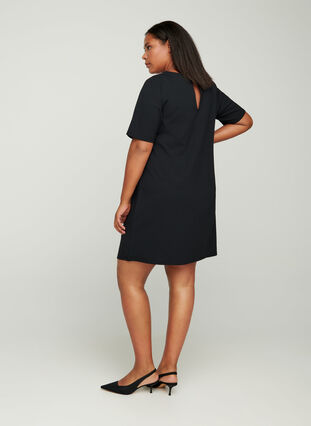 Kortermet kjole med rund hals, Black, Model image number 1