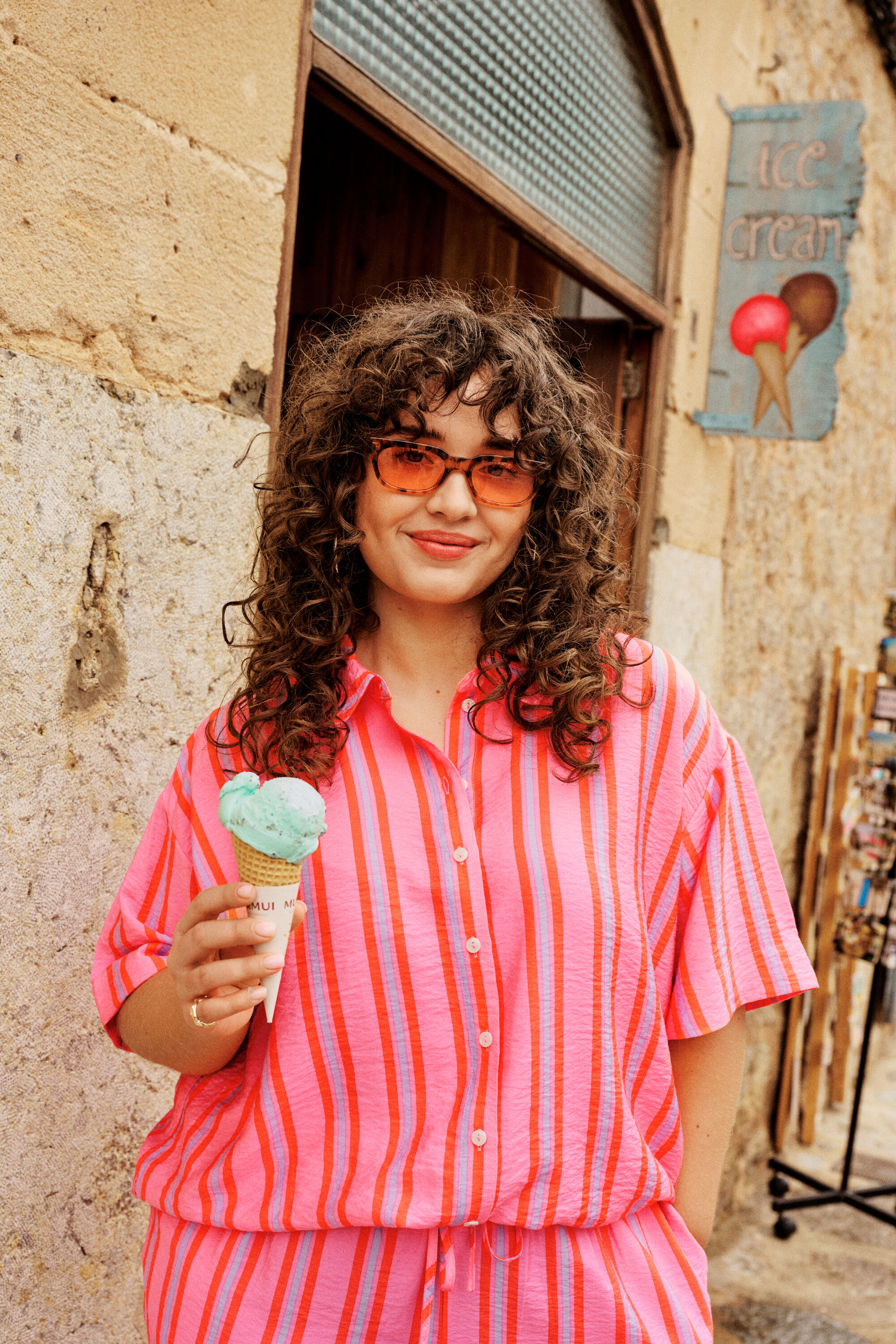 Rosa sommerlig stripete look, , Model