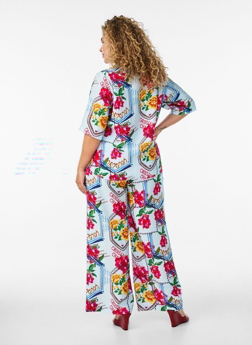 Straight fit bukser med et fargerikt trykk, Bl&aring;, Model image number 1