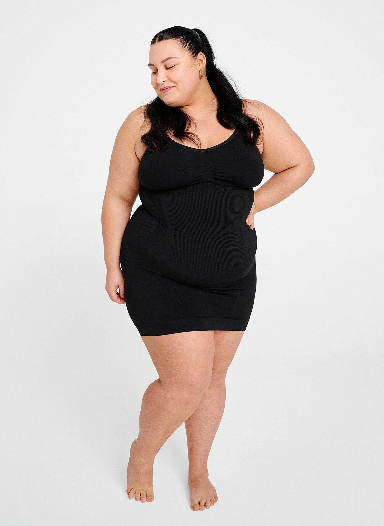 Zizzi Shapewear kjole med tynne stropper, Svart, Image image number 1