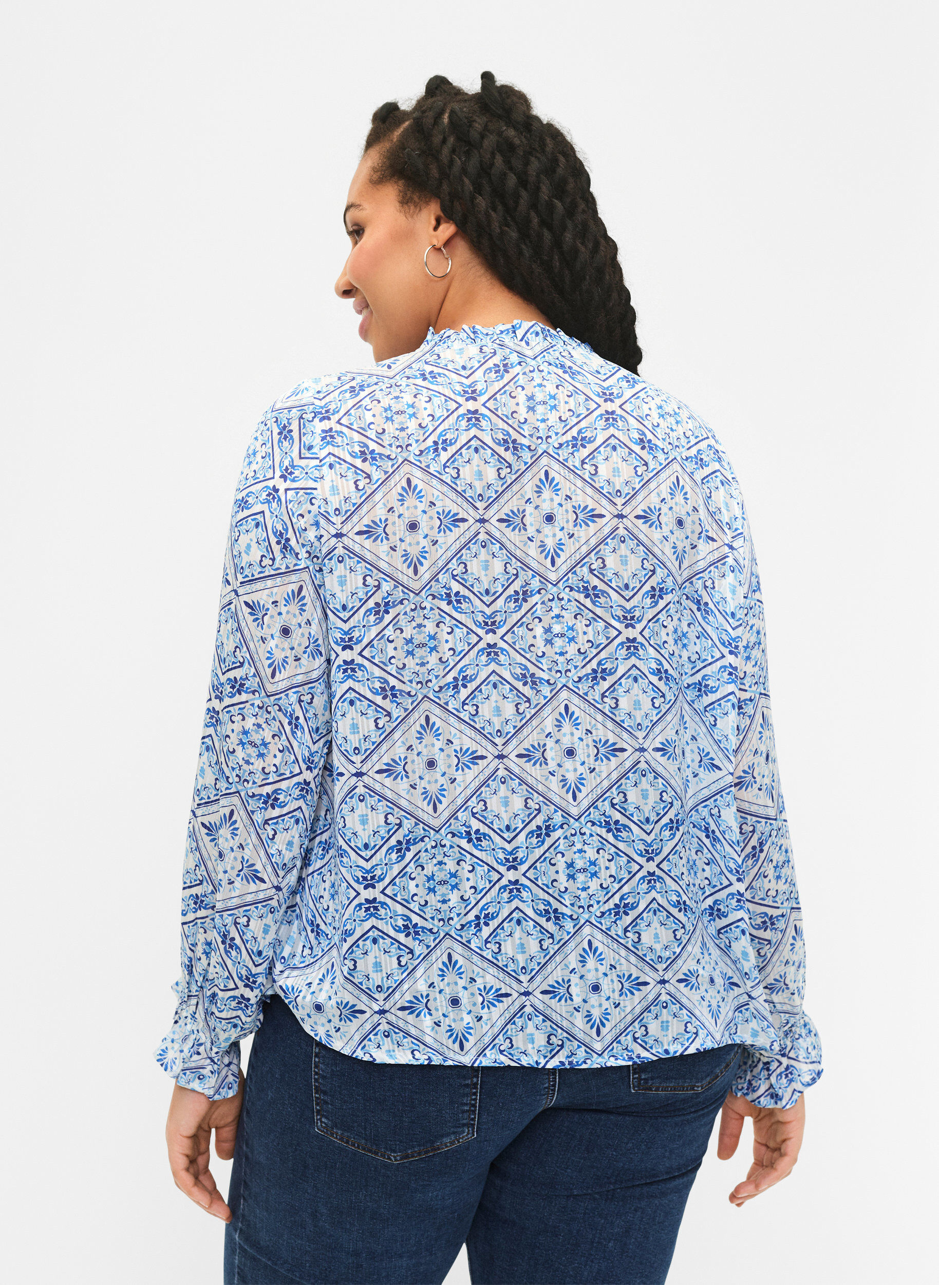 Zizzi Bluse med lange ermer, volanger og trykk, Beige, Model image number 2