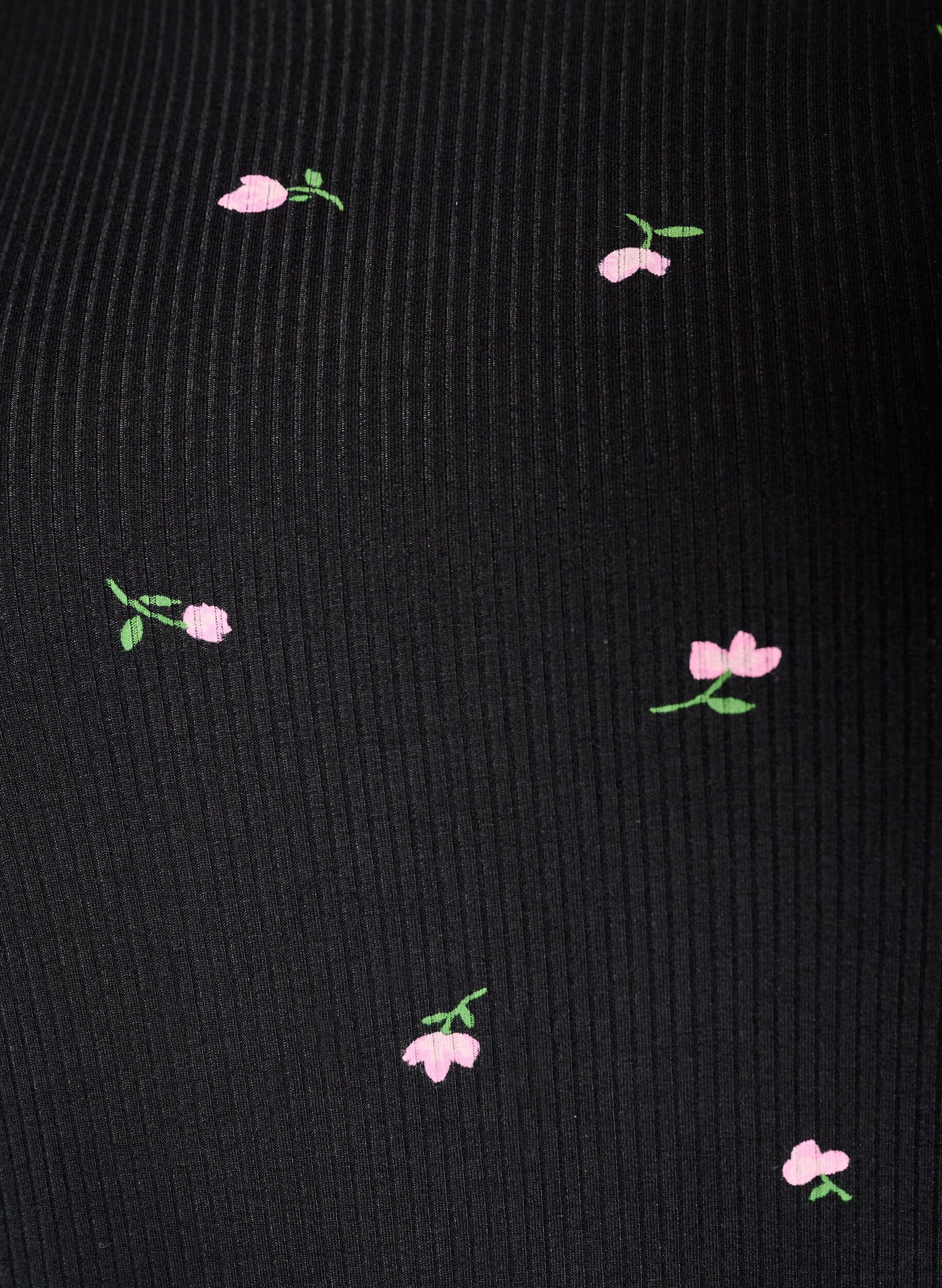 ZizziPyjamatopp med blomstertrykk og ribbet tekstur, Svart, Packshot image number 2