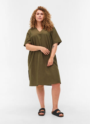 Kortermet kjole i bomullsmiks med lin, Ivy Green, Model image number 2