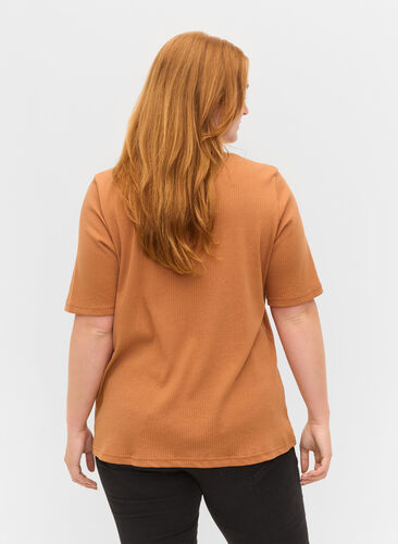 T-skjorte med knapper, Pecan Brown, Model image number 1