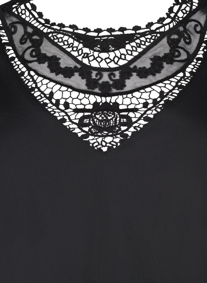 Kort kjole med blondedetaljer, Black, Packshot image number 2