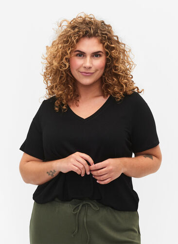 Zizzi T-skjorte i viskose med ribb og V-hals, Black, Model image number 0
