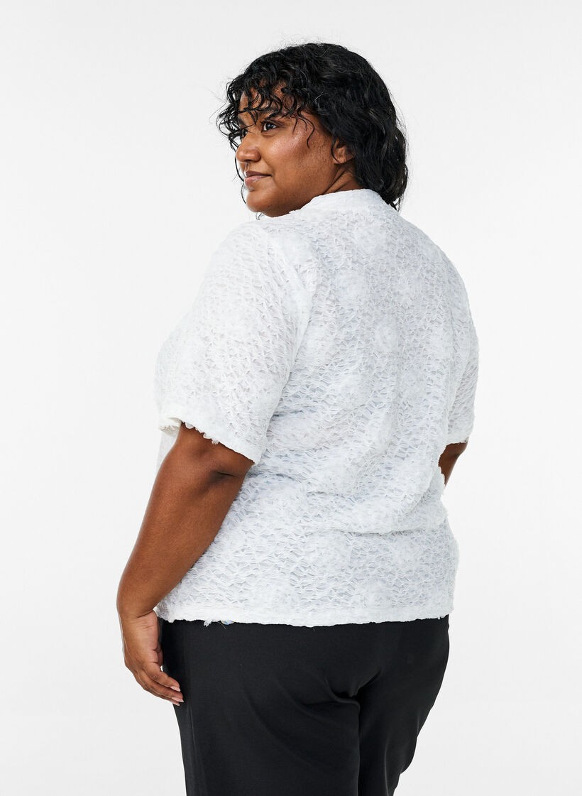 Bluse med 3D-blomster og korte ermer, Hvit, Model image number 2