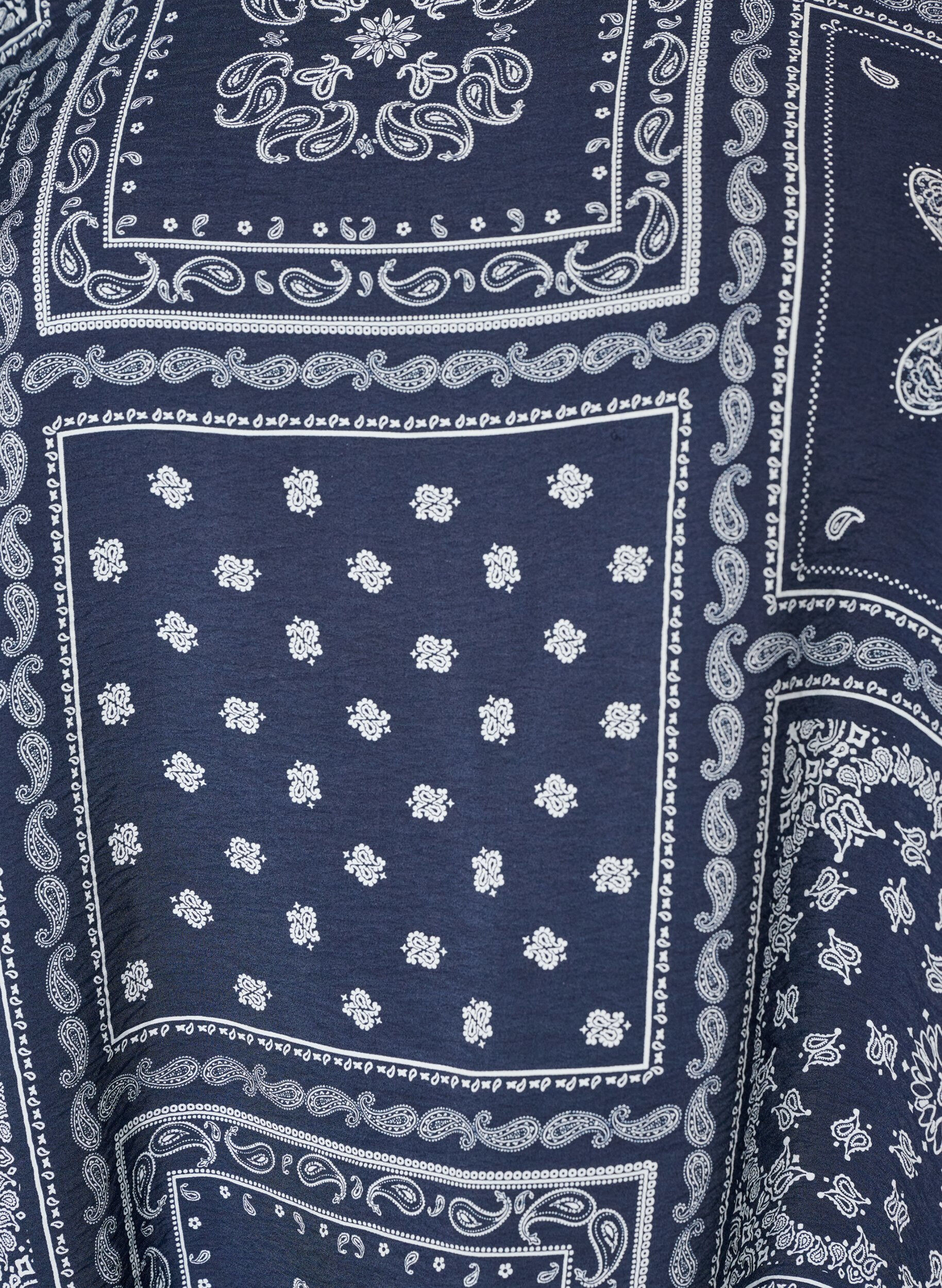 ZizziViskosebluse med paisleym&oslash;nster og ballongermer, Bl&aring;, Packshot image number 2