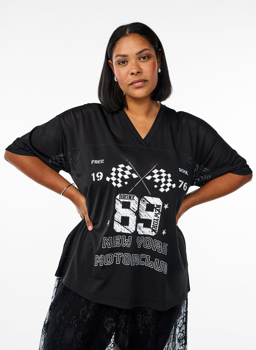 Sporty T-skjorte med fronttrykk, Black, Model image number 0