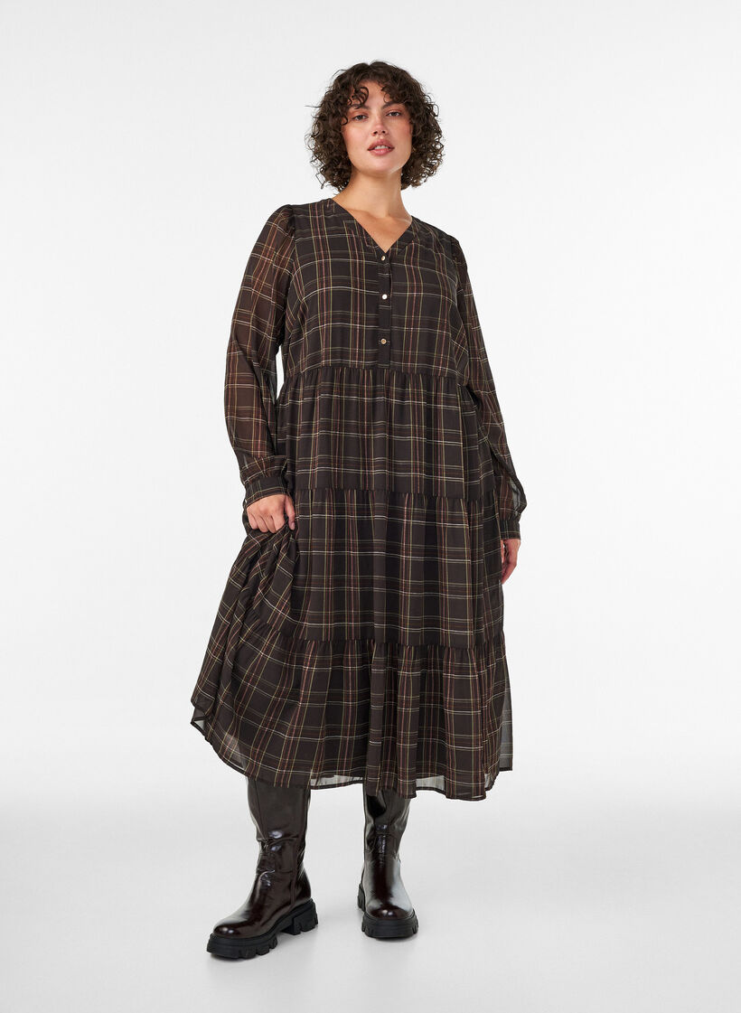 Checket midikjole med etasjeskj&oslash;rt, Brun, Model image number 0