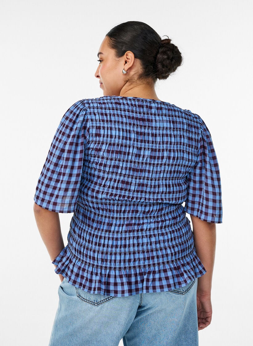 Bluse med smock, gingham-m&oslash;nster og rysjekant, Bl&aring;, Model image number 2