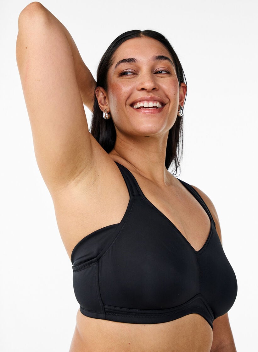 Komfort-BH med polstrede stropper, Svart, Model image number 4