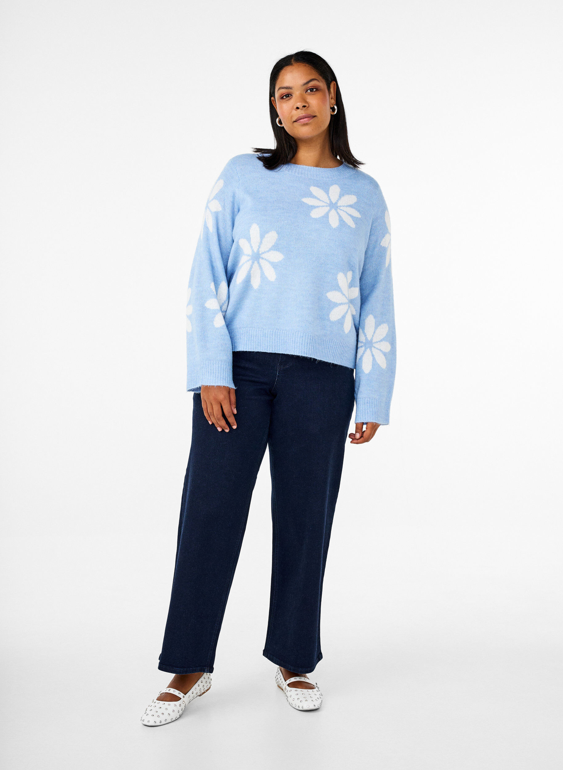 Zizzi Strikket bluse med blomster, Della R. Blue Comb, Model image number 2