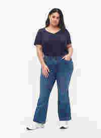 Ellen jeans med høyt liv og bootcut, Blue denim, Model