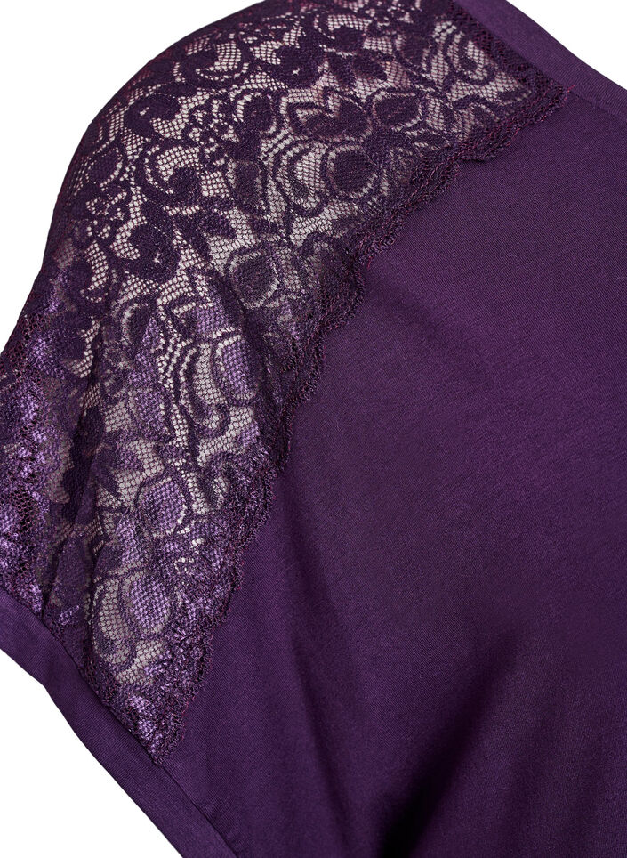 Viskose nattkjole med blonder detaljer, Lilla, Packshot image number 3