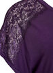 Viskose nattkjole med blonder detaljer, Lilla, Packshot image number 3