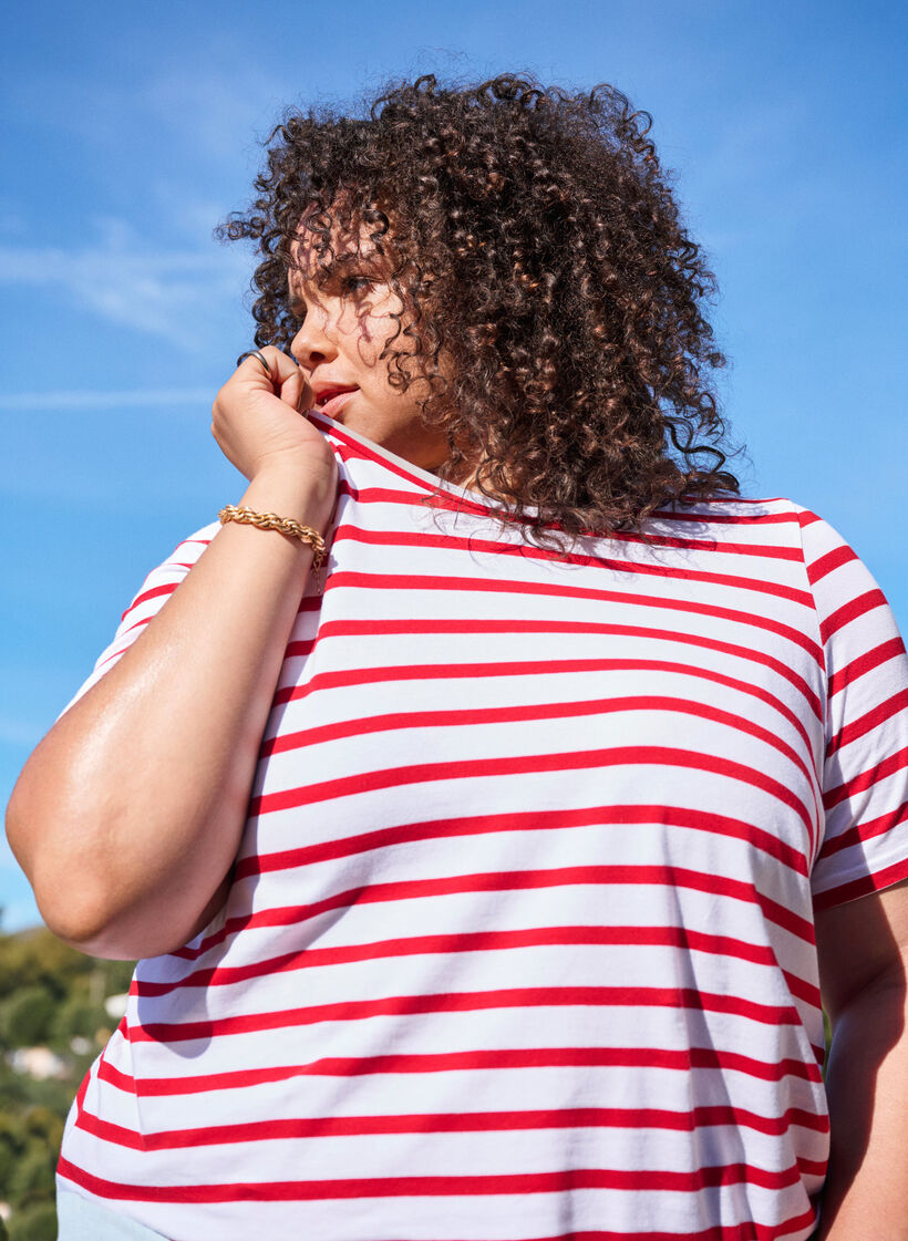 T-skjorte i økologisk bomull med striper, Rød, Image image number 0