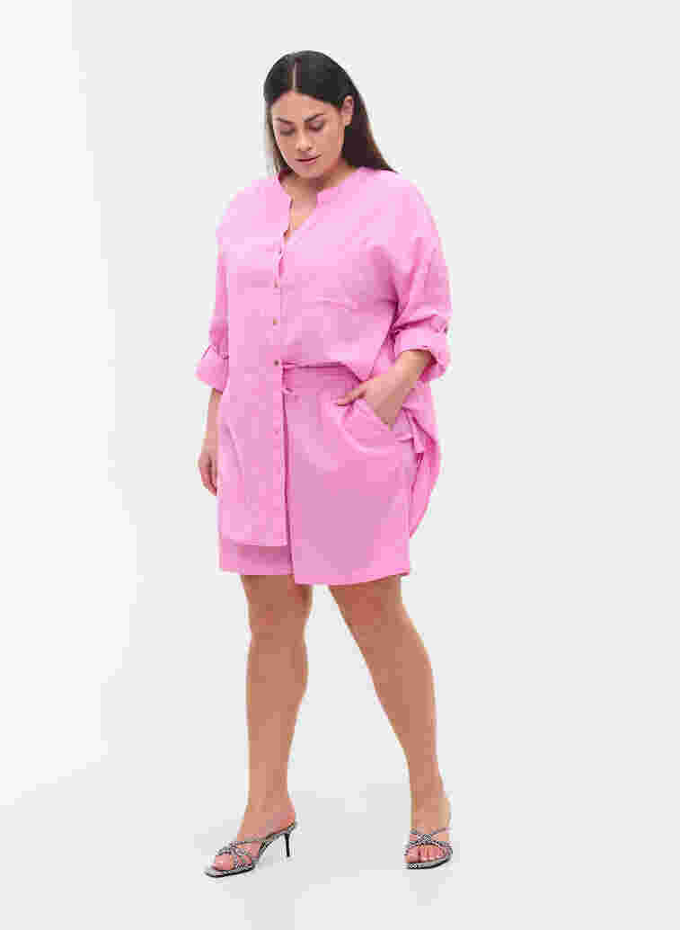 Løse shorts i bomullsmiks med lin, Begonia Pink, Model image number 2