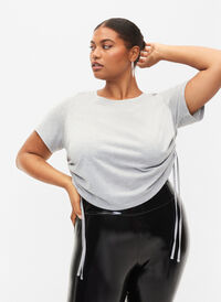 Cropped T-skjorte med knyting, Light Grey Melange, Model