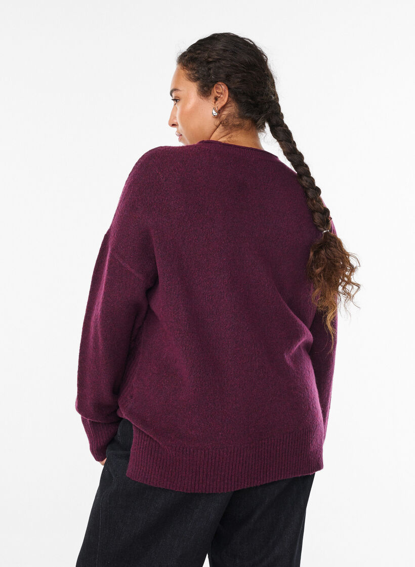 Strikkebluse med V-formet ribbem&oslash;nster og splitter, Lilla, Model image number 2